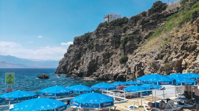 uploaded-image-kumsalda-plaj-temizligi-ve-cevre-koruma-1696687484641