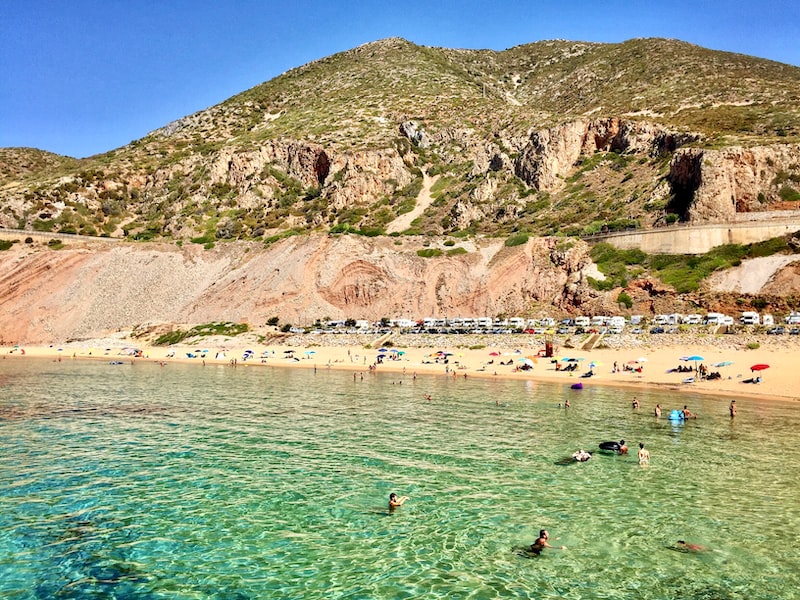 Kumsalda Su Sporları: Serinlemek ve Eğlenmek Kumsalda Su Sporları: Serinlemek ve Eğlenmek